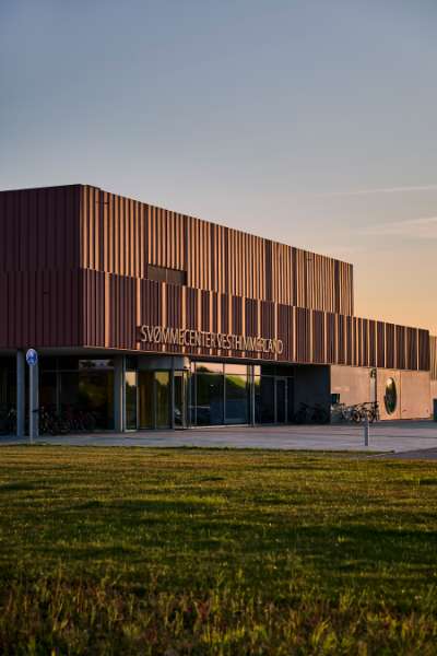 Swimming dreams take shape behind steel profiles in Vesthimmerland, Svømmecenter Vesthimmerland, Løgstørvej 59, 9600 Aars, Denmark